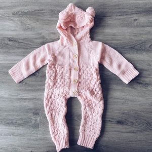 long sleeve buttoned down pom pom ears hood